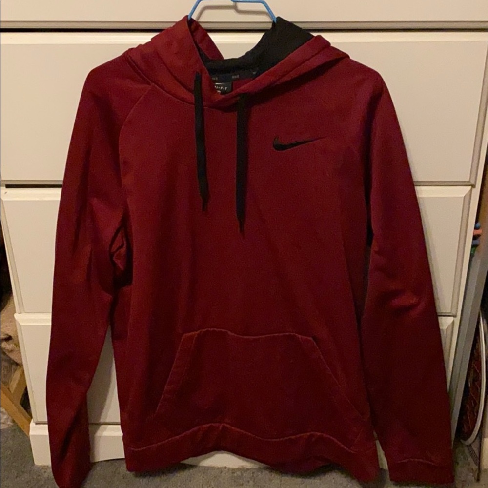 Men’s Nike Dri-fit hoodie burgundy